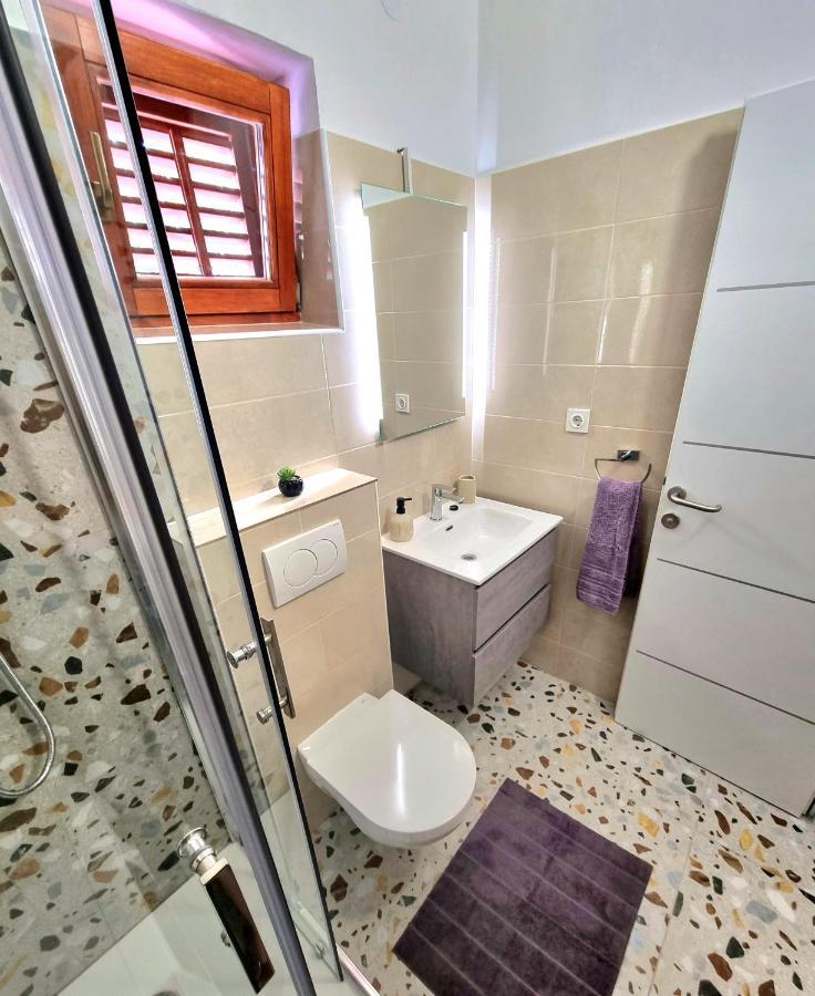 Julia Apartment Biograd Na Moru Exterior photo
